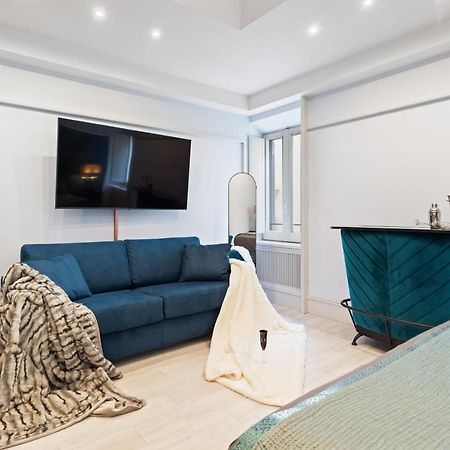 Circle Piazza Di Spagna 60 Suites Collection Рим Екстериор снимка