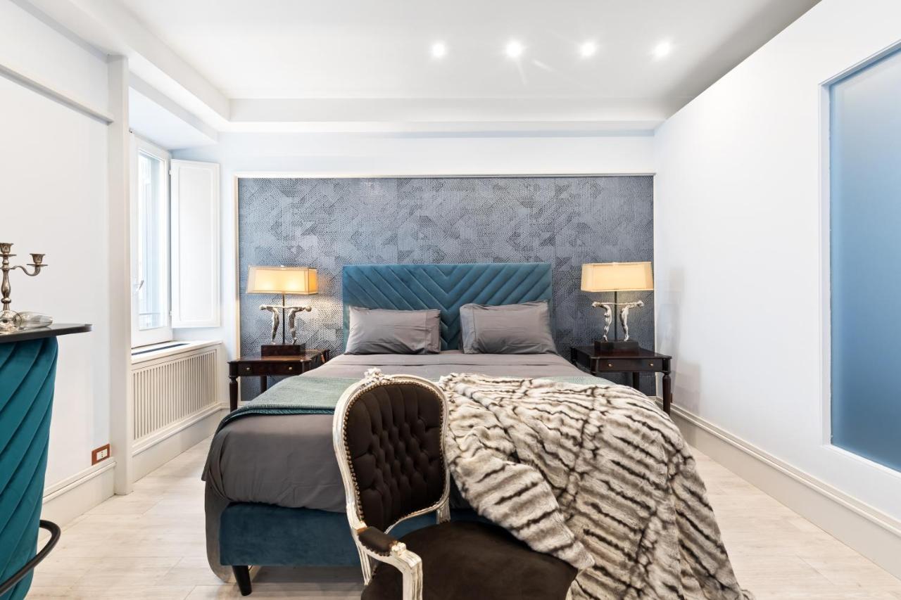 Circle Piazza Di Spagna 60 Suites Collection Рим Екстериор снимка