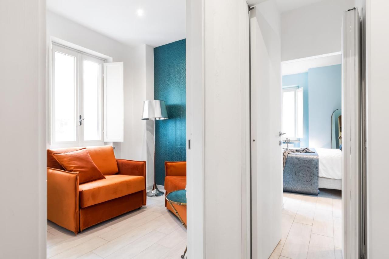 Circle Piazza Di Spagna 60 Suites Collection Рим Екстериор снимка